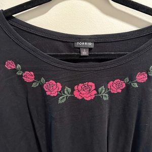 Torrid size 2 tshirt